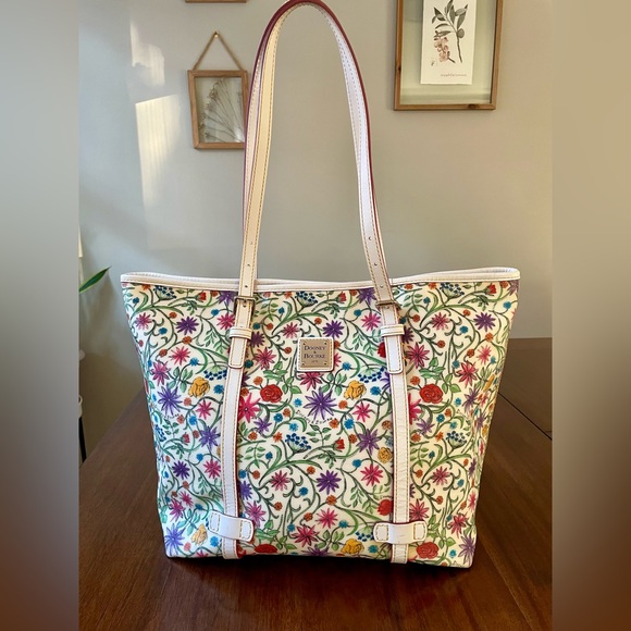 Dooney & Bourke Floral Rainbow Zipper Set, Tote & Convertible Crossbody, Y2K - Picture 8 of 17